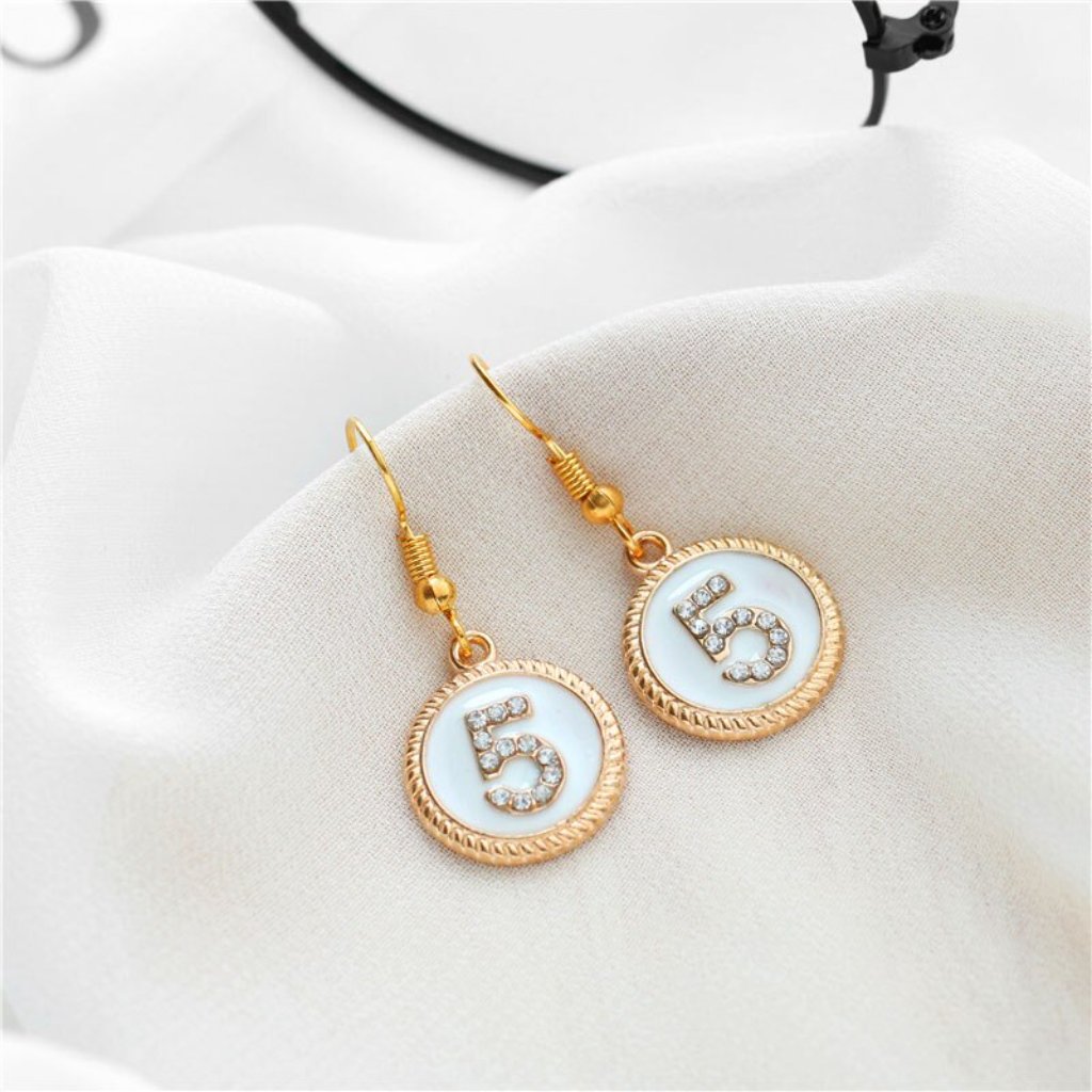 No 5 Gold White Enamel Round Coin Style Earrings 19$